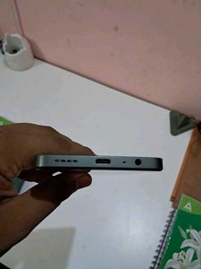 Realme 12x 5g (6gb,128gb)