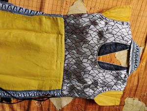 Women New Straight Festival Kurta