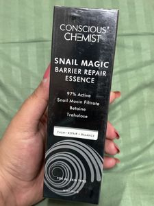 Snail Magic Barrier Repair Essence