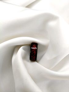 Sparkling Red Ring