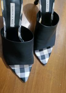 Qianjin & Niao Plaid Heels