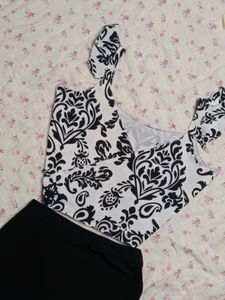 Cute Wrap Top 🎀🛍️