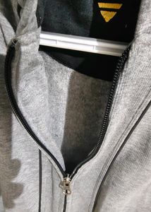 A Cayman Brand Crop Sweat Shirt 36 Size