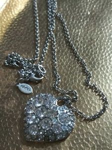Sparkly Heart Pendant Necklace