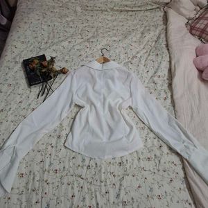 🤍 Brand New White Knotted Placket Blouse