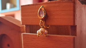 Premium Quality Press Nose Pin