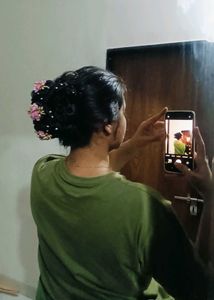 Fake Desi hairs, 3 Buns = 75/- ONLY!