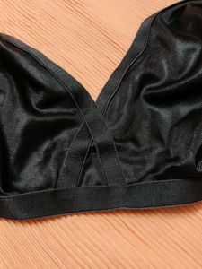 (M&amp;S) Satin Bra..Made In Srilanka