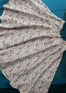 Floral Top &Skirt Set 👗🙀🪄