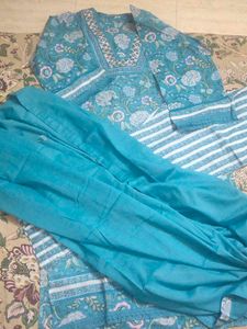 Pure Cotton With Chicken Lace