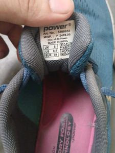 Sports Shoes