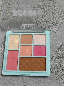 Glam21 Eye Shadow Palette +  Mascara + Lip Mousse