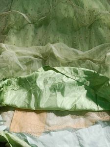 Women pista colour lahenga choli with dupatta...