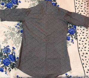 Black &amp; White Design Shirt For Women