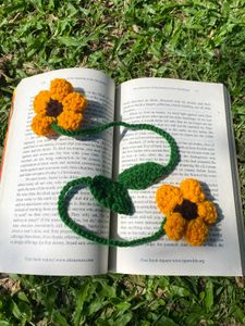 Crochet Sunflower Bookmark