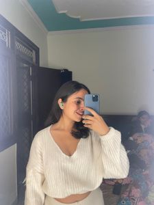 Stylish Knit Cropped Sweater