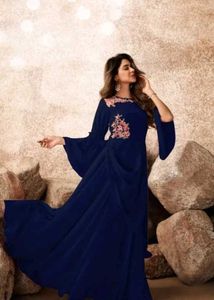 Beautiful Navy Blue 💙 Colour Gown
