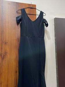 Elegant Black Maxi Dress