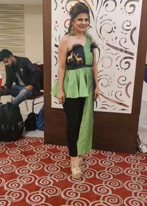 Unique Green &amp; Black One Shoulder Top