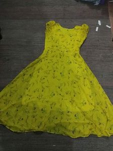 Beautiful Frock Style Kurti With Inner Linning ( A