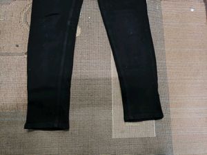D@16 Size-30 Slim jeans