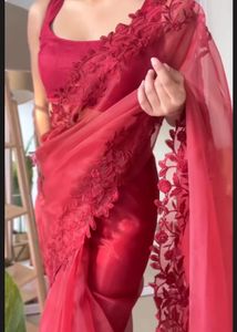 Beautiful red Saree With Blouse