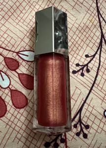 Fenty Beauty Gloss Bomb Lip Luminizer