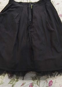 ROVING MODE Black Midi Skirt (L)