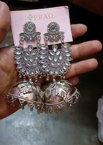 Prao Earrings ✨❤️💕