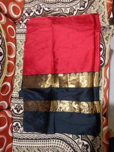 Red Black Saree With Blouse Piece