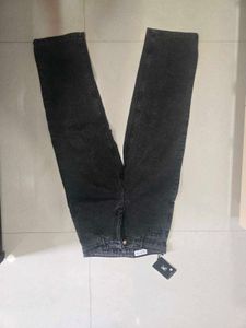 Trendy Grey Wash Jeans