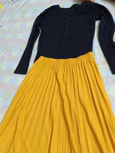 Pleated Yellow Maxi Skirt