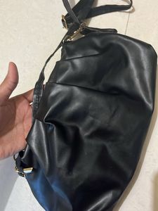 Black Chain Shoulder/sling Bag