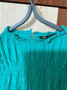 Green Sleeveless Dress