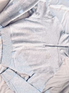 Cozy Grey Half-Zip Sweatshirt