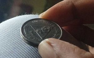 5 Rupees of 1996 Coin