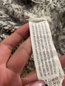 Forever 21 Short  Fuzzy Knit  Sweatshirt
