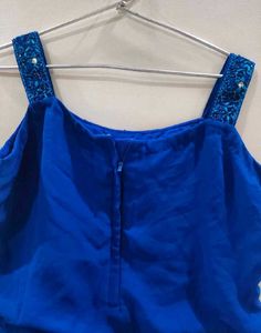 Beautiful blue crop top with embellishments 💙