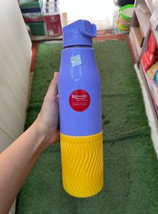 Dual Shade Water Bottle (1 Piece)