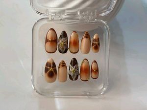 Presson Nails