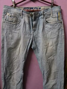 Light Wash Denim Jeans