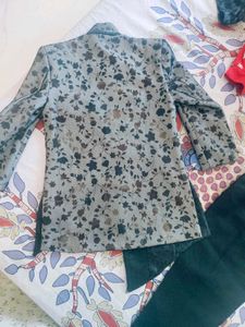 Boys Floral Print Sherwani