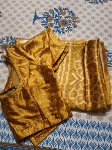 Elegant Mustard Bandhani Saree