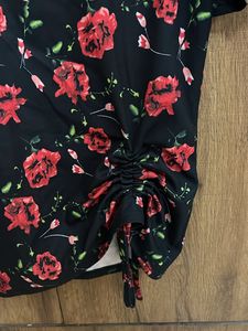 Urbanic Black Top With Red Roses