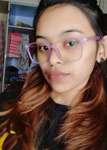 Whoohoo🎉🎉🎉🎉 2 Specs And 1 Sun Glasses .. Never Used 🥰Best Quality