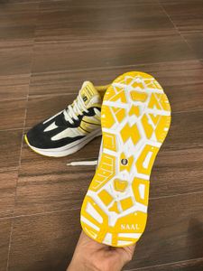 New Balance Sneakers