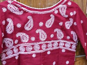 Gently Used Red &amp; White Lucknow Embroidered Kurti