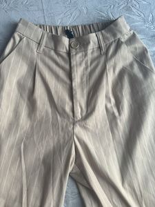 H&amp;M wide legged trousers white and tan