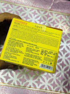 Dot and key moisturizer