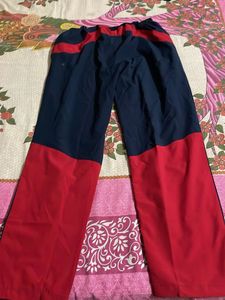 Trendy striped Under armour track pant